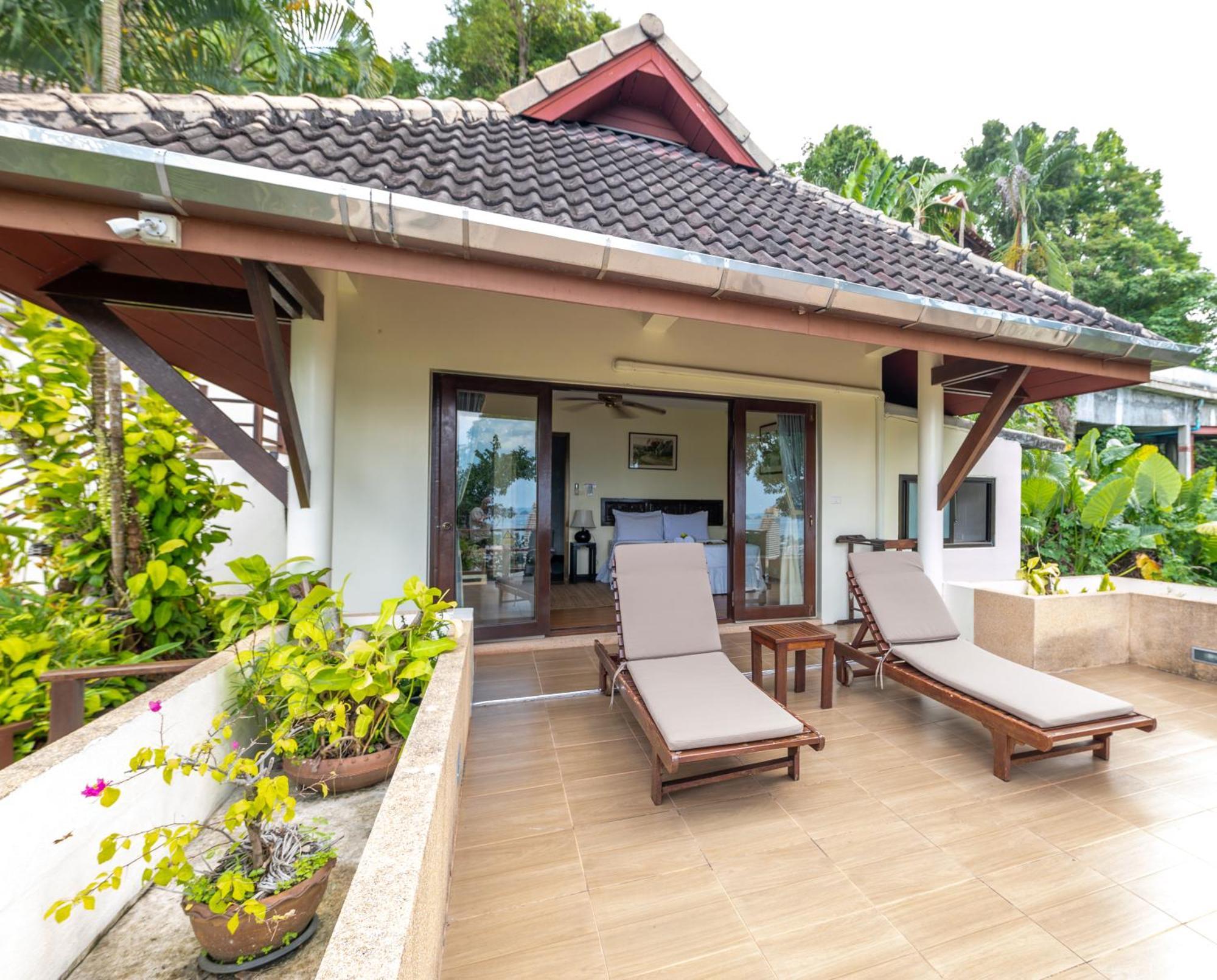 Baiyok Villa Seaview And Edge Pool Patong Exterior foto